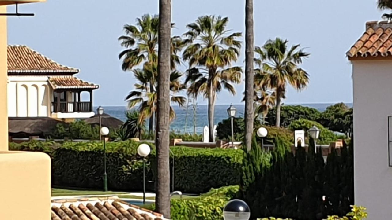 Apartamento Beachfront La Jacaranda 马尔韦利亚 外观 照片